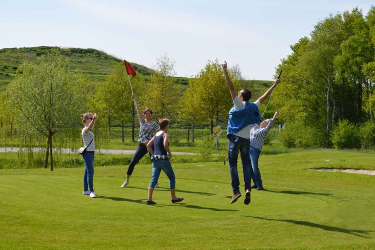 Pitch&Putt groep op de baan