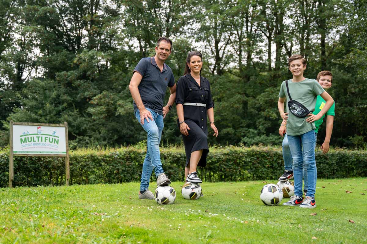 Voetgolf gezin