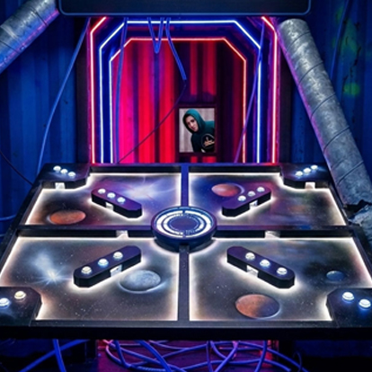 Galaxy Challenge spel op dek
